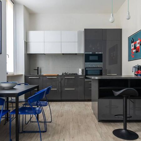 Apartament In Piazza A Isola Mediolan Zewnętrze zdjęcie